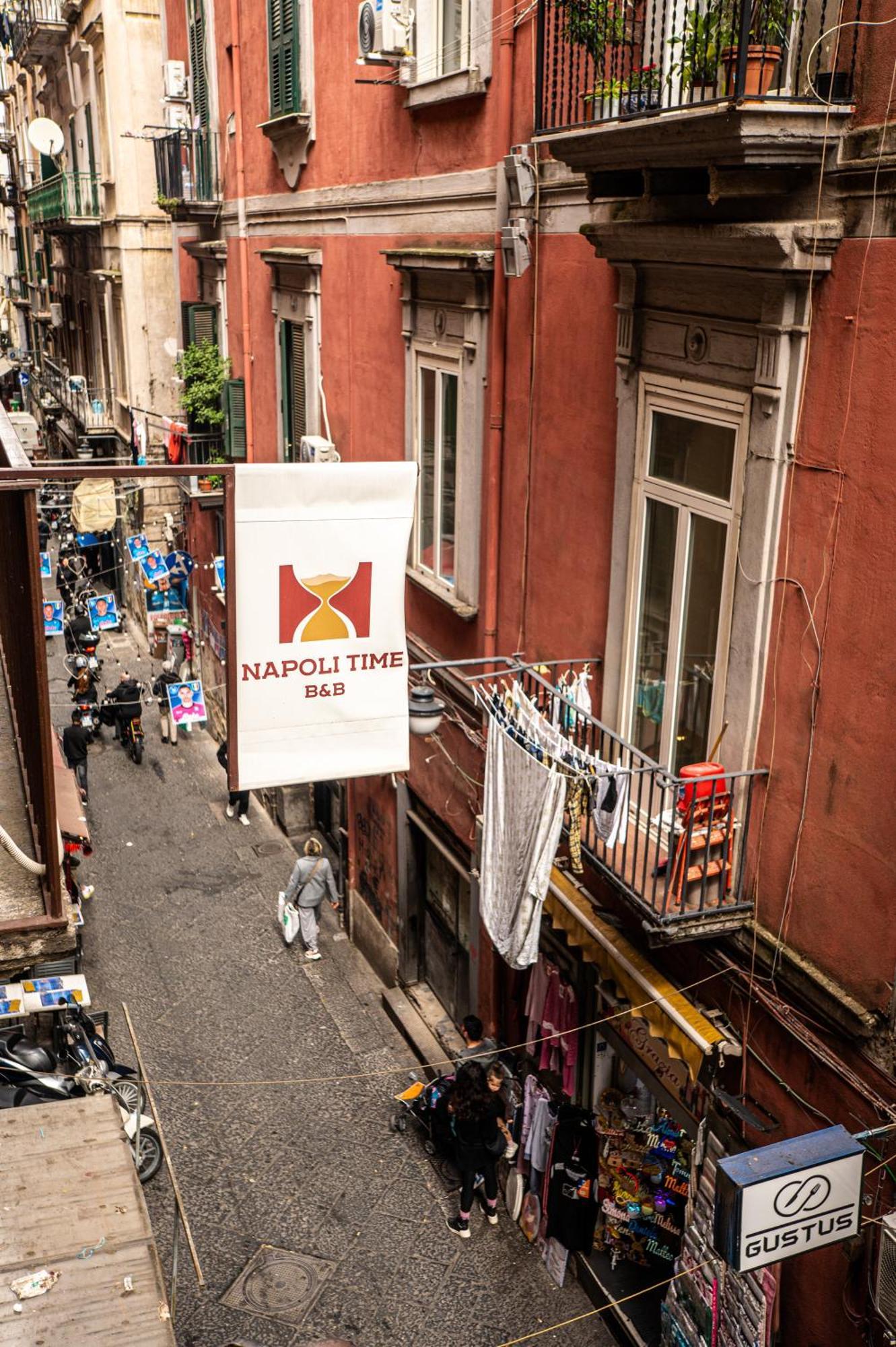 B&B Napoli Time Eksteriør billede
