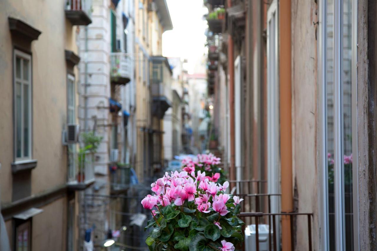 B&B Napoli Time Eksteriør billede